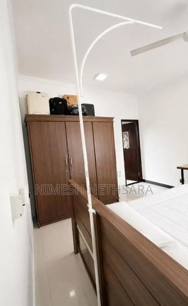 Bed Mosquito Net Bracket