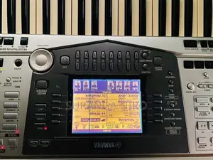 Yamaha Kibord Psr2000