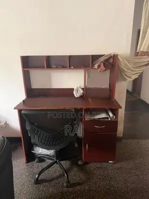 Office Table With Chair