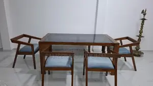 Teak Wood Dinning Table - තේක්ක කෑම මේසය