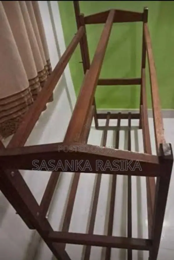 Used Jackwood Cloth Rack