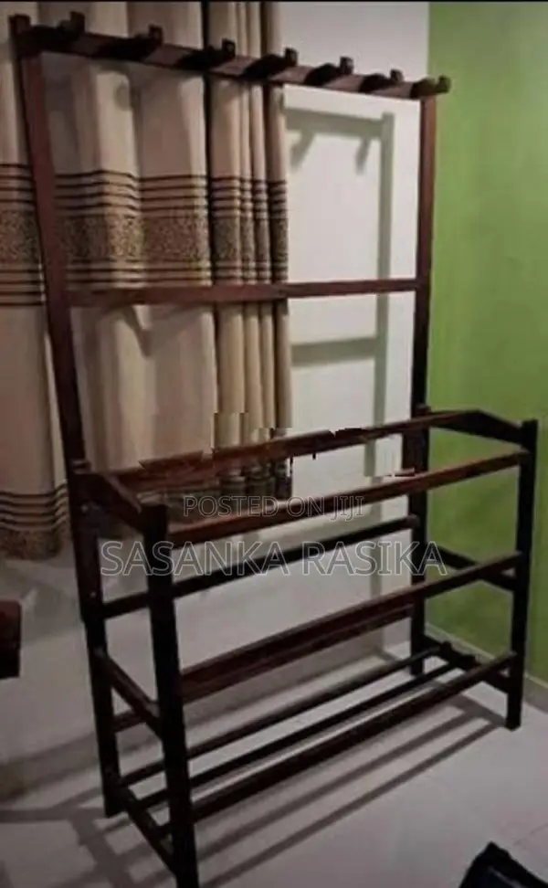Used Jackwood Cloth Rack