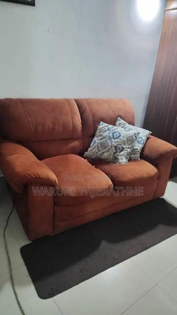 Sofa set
