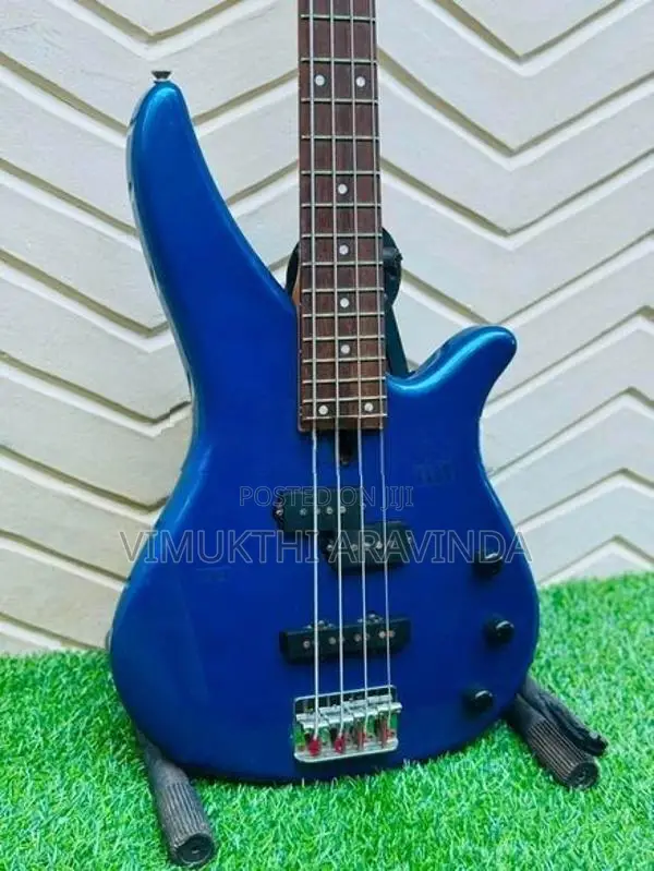 Yamaha TBX170 bass guitar