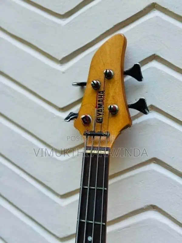 Yamaha TBX170 bass guitar