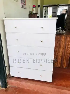 New Modern white Chest Drawer set