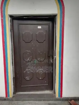 Jack Window with Door