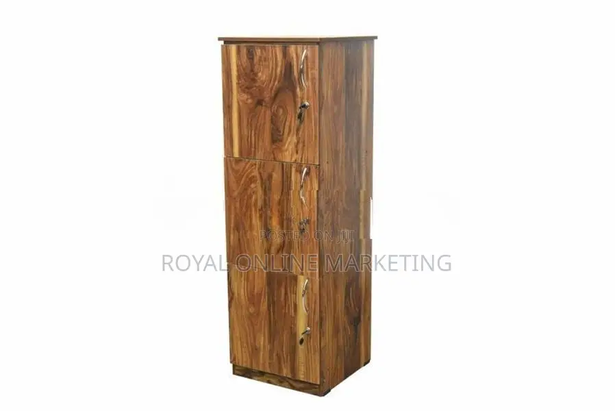 3 Locker Set (I-22)