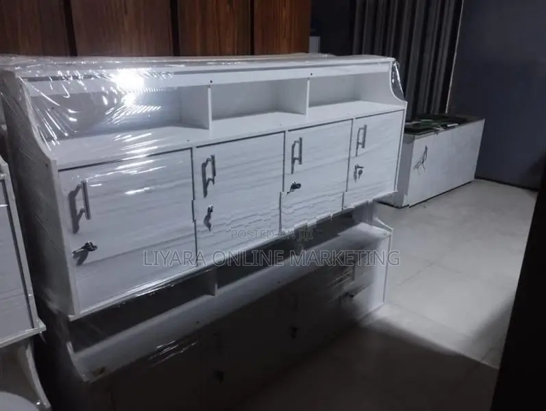 Melamine 4d Panrty Cupboard White