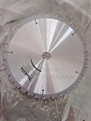 Makita 255mm (10-Inch) Carbide Tipped Saw Blade - 32T (Brand New)