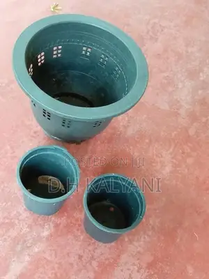 මල් පොච්චි සහ Planting Tunnel ක්