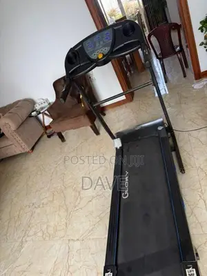 Glory Treadmill – Excellent Condition