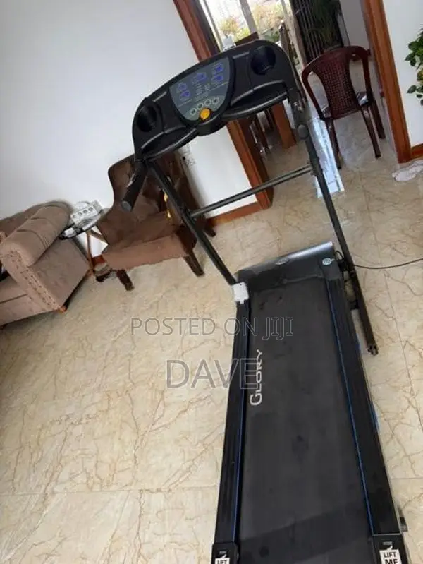 Glory Treadmill – Excellent Condition