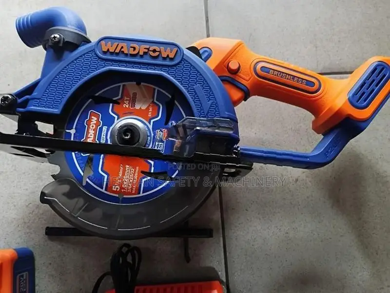 WADFOW Cordless Circular Saw Herman PT 1032