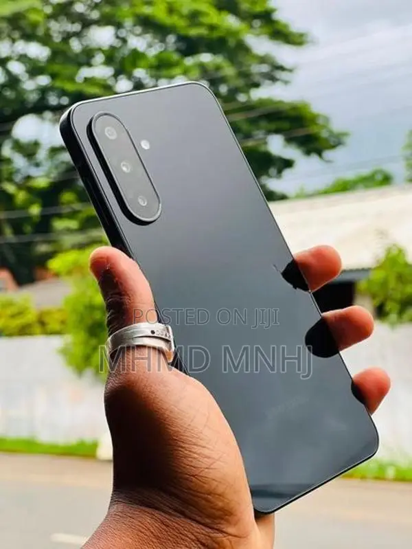 Samsung Galaxy A26 8GB Ram 256GB Memory (Used)