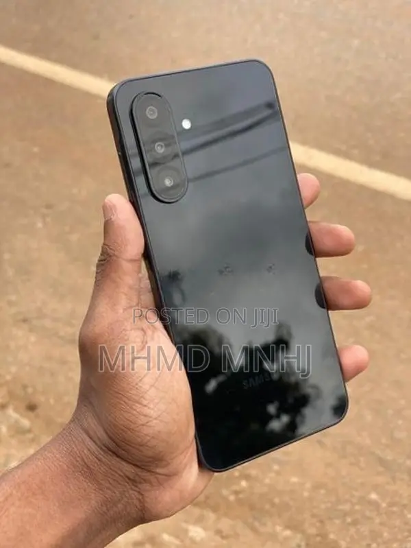Samsung Galaxy A26 8GB Ram 256GB Memory (Used)