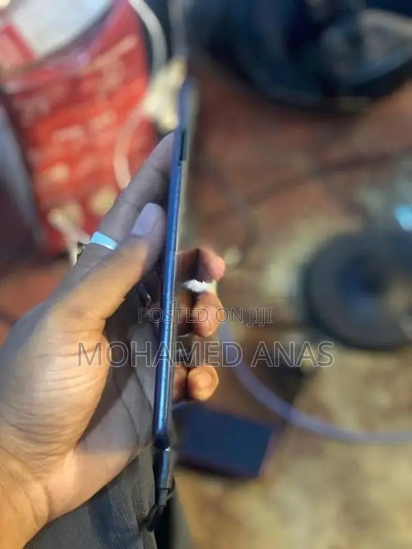 Samsung Galaxy A10 (Used)