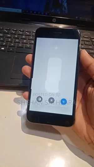 Apple iPhone 8 64GB (Used)