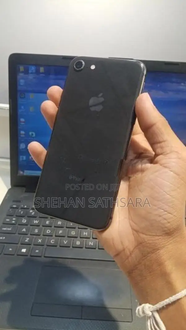 Apple iPhone 8 64GB (Used)