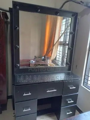 Dressing Table Modern Studio Type