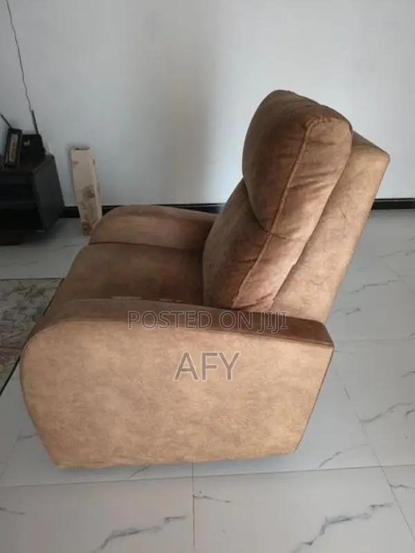 Recliner Sofa Single Seater