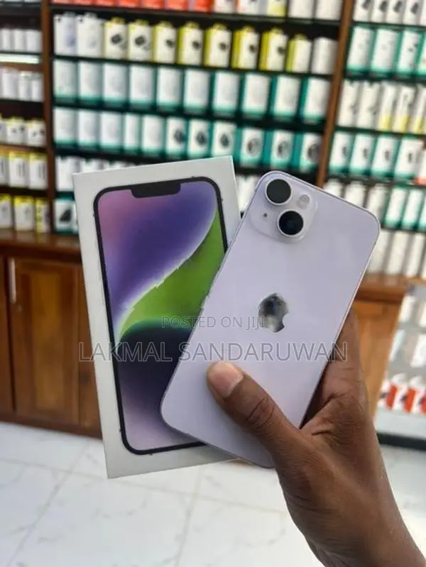 Apple iPhone 14 (Used)