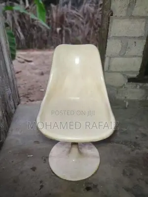 4 Fiber Chair