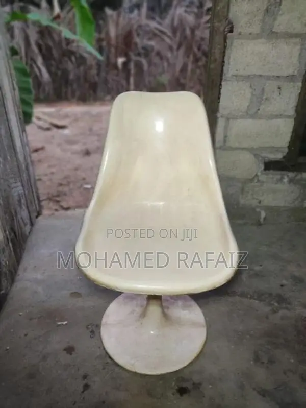 4 Fiber Chair