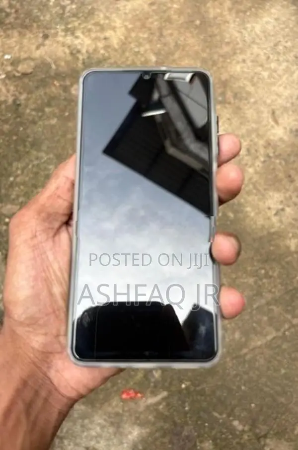 Samsung Galaxy A06 (Used)