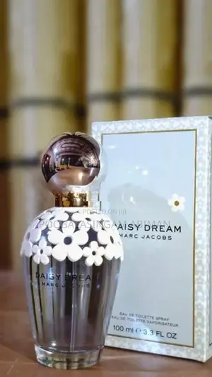 Daisy Dream Marc Jacobs Perfume