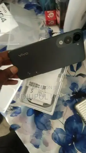 Vivo Y04 (Used)