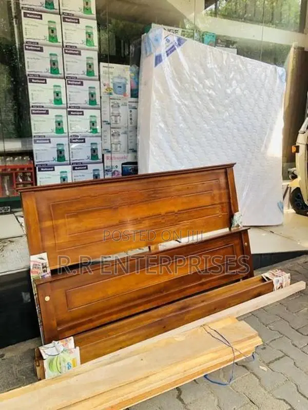 New 6*5 ft 72"*60" Teak Queen Box Bed