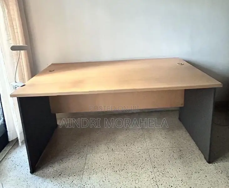 Office Desk