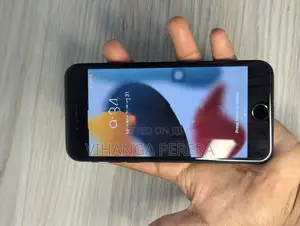 Apple iPhone 7 (Used)