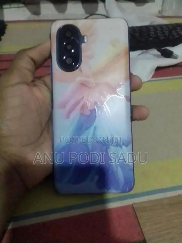 Huawei Nova Y70 (Used)