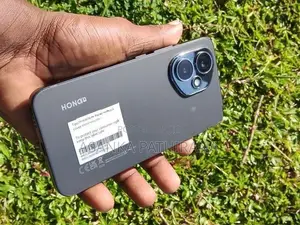 Honor 400 5G12/256GB (Used)