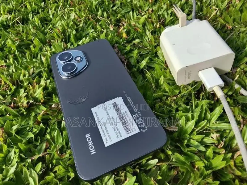 Honor 400 5G12/256GB (Used)