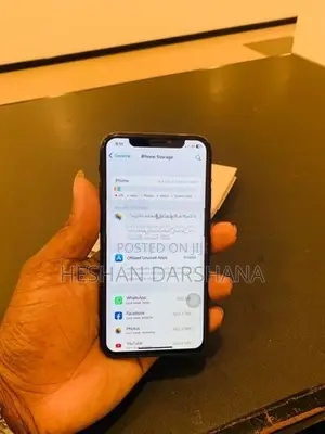 Apple iPhone X (Used)
