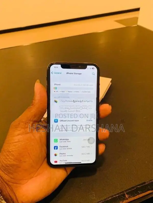 Apple iPhone X (Used)