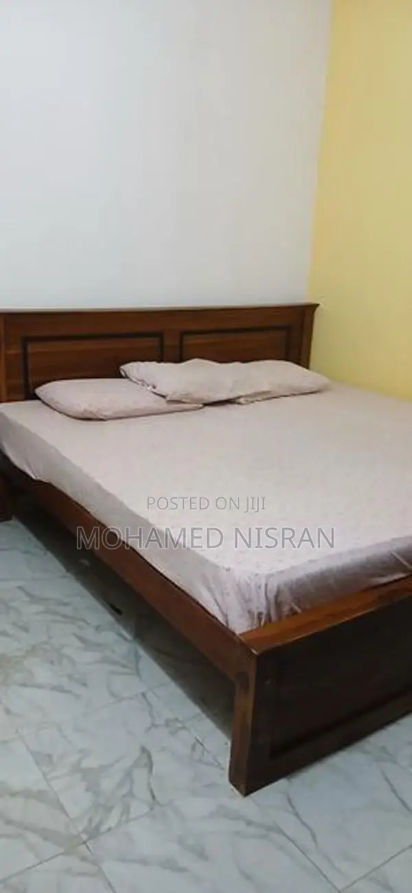 Teak Wood Bed With Mattress