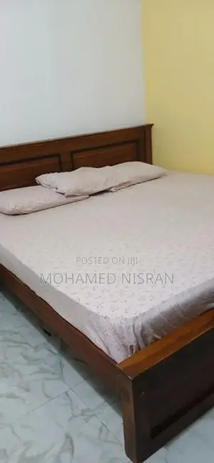 Teak Wood Bed With Mattress