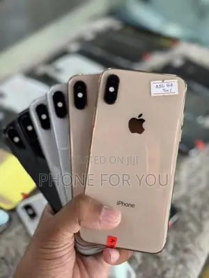 Apple iPhone XS (Used)
