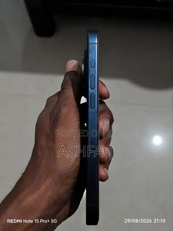 Apple iPhone 15 Pro 256GB -Blue Titanium (Used)