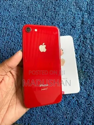 Apple iPhone 8 (Used)