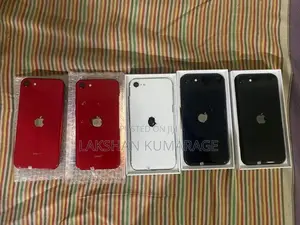 Apple iPhone SE 2 (Used)