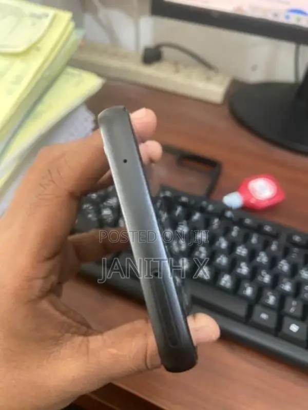 Samsung Galaxy A34 (Used)