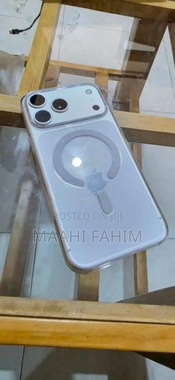 Apple iPhone 17 Pro Max (Used)