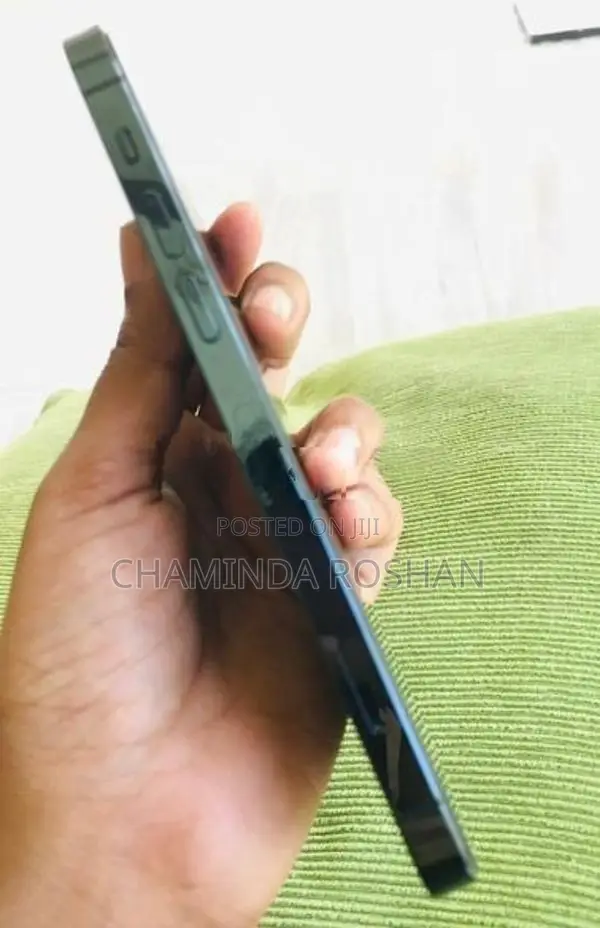 Apple iPhone 12 Pro (Used)