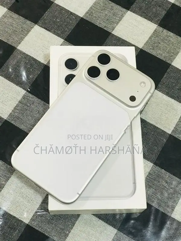 Apple iPhone 17 Pro Max 256GB (Used)