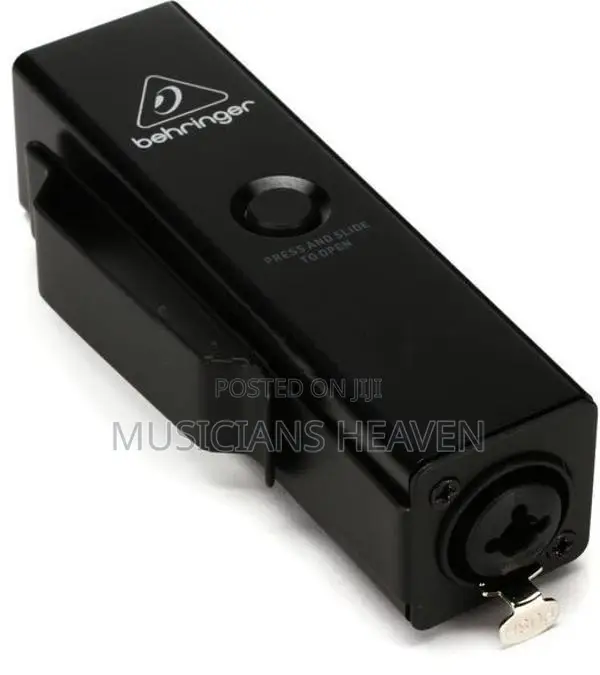 Behringer P2 Headphones Amplifier